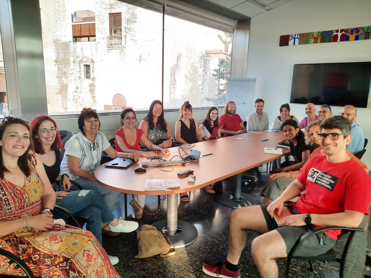 Liberi_UdG tweet media