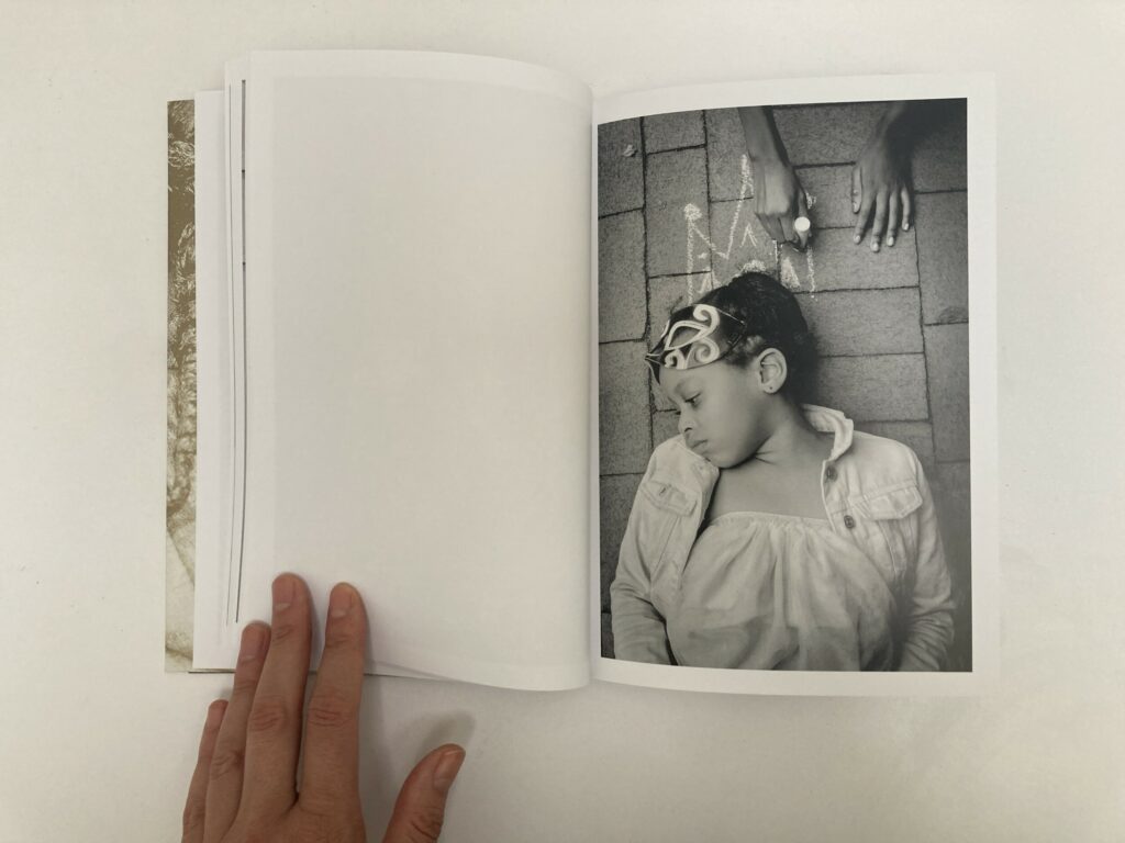 Photobook: Kristen Joy Emack, Cousins. Capturing the tender relationship of a daughter and her two cousins, highlighting the warmth, connection, and love between the girls. (Yatskevich) collectordaily.com/kristen-joy-em…