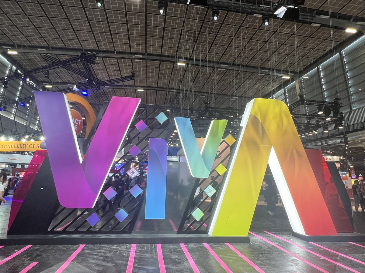 MargauxStancil's tweet photo. Taking on @VivaTech for the third year in a row! 🔥 I always enjoy going around seeing what’s new, not just for #Web3 but also in the Web2 space. A lot of exciting collaboration possibilities for @KYVENetwork 👀

Any #womeninweb3 here today? 😁👋 https://t.co/RsJwdStfM1