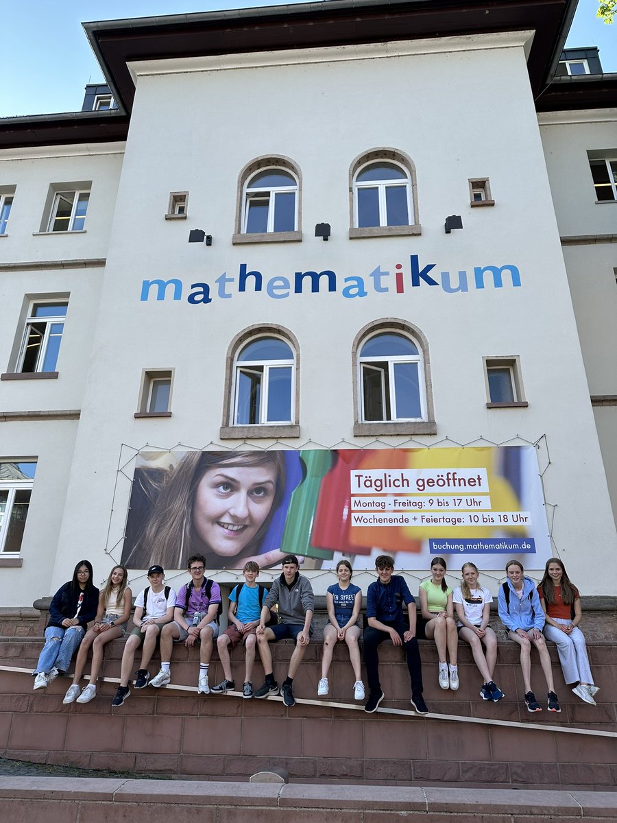 SMCModLangs's tweet image. A visit to the Mathematikum in Gießen this morning 🇩🇪