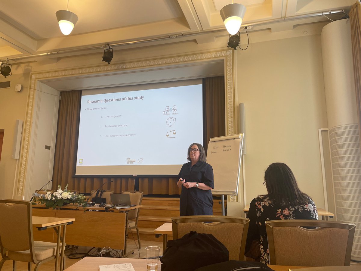lvanderwerff1's tweet photo. trustLAB @IIDB_ie @BusinessDCU was very well represented @fint2023 with fantastic presentations on active trust strategies, responses to violation, reciprocity and AI from @colettereal99 @NiamhDaly15 Sian Kelly & Tam Nguyen https://t.co/weZQbp9cnS