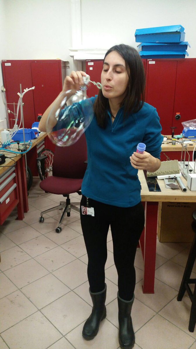 Drop a photo someone took of you doing your job 🤓