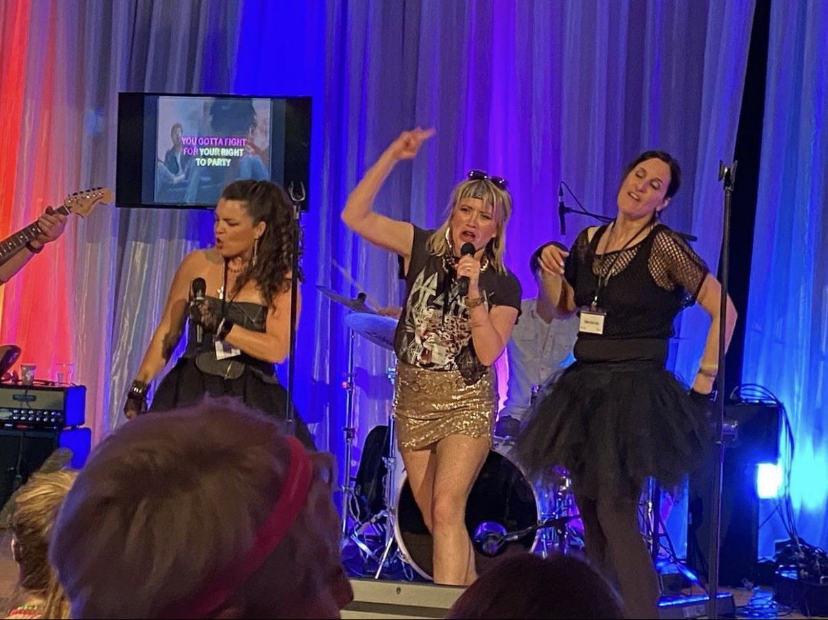 Brooke & Jeffrey tweet media