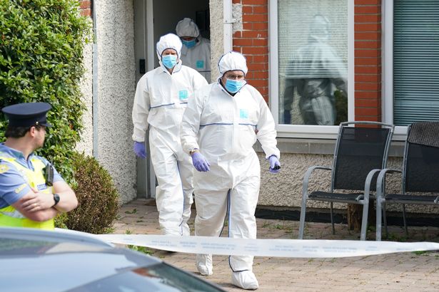 Who is Stephen Mooney?The man who stabbed his wife at Raheny.
abcnewsgist.com/who-is-stephen…