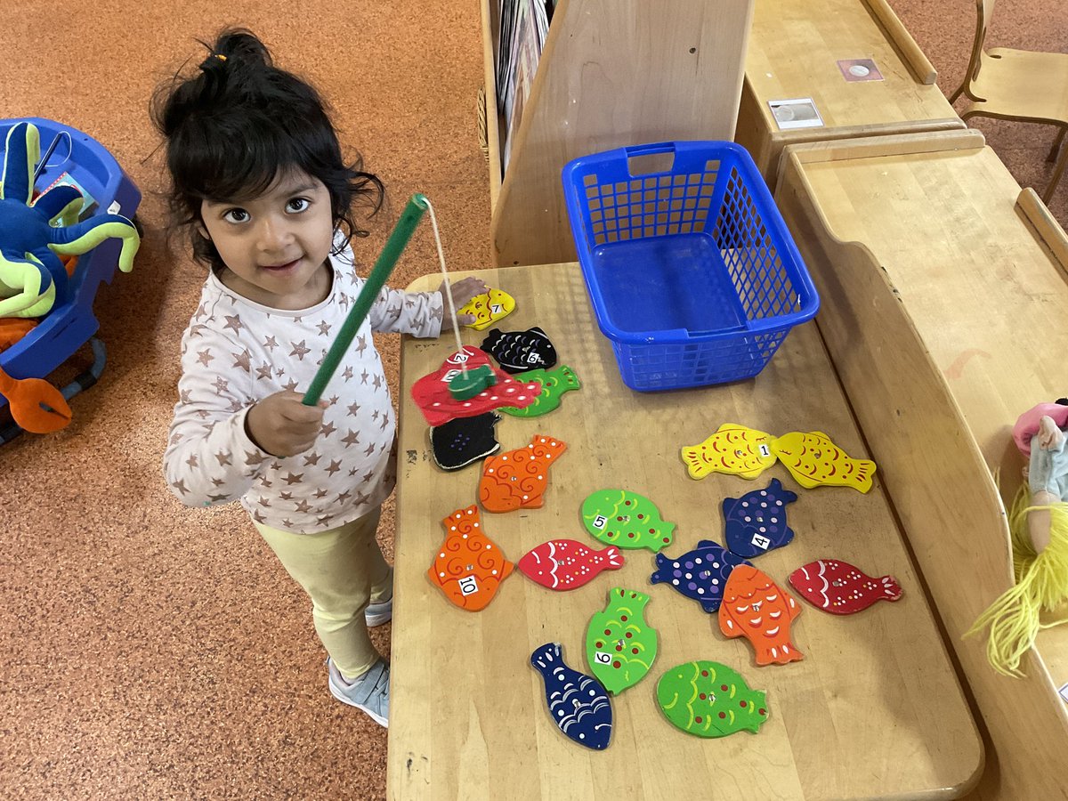 Miss Astley tweet media