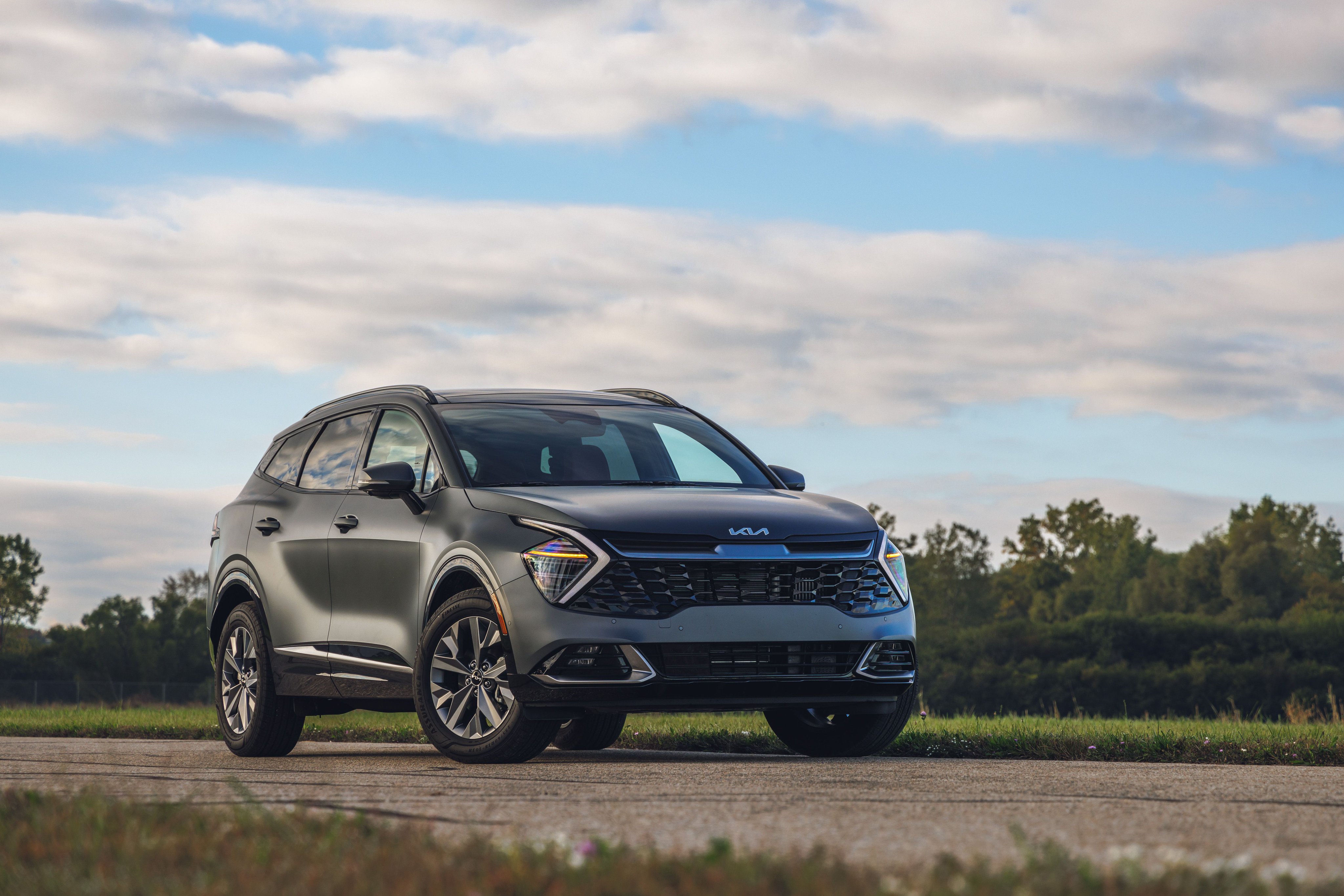 Car and driver best hybrid suv deals