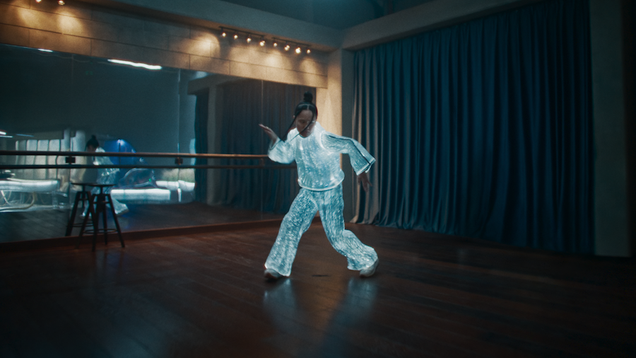 Réalité Directors Cut for Lexus 'Electrified': Batteries are fully powered on this campaign launching Lexus’ electric vehicles, Jason and Alba from Réalité inject energy into the brand’s vitalising… #filmproduction #tvproduction #commercialproduction dlvr.it/SqmlLP