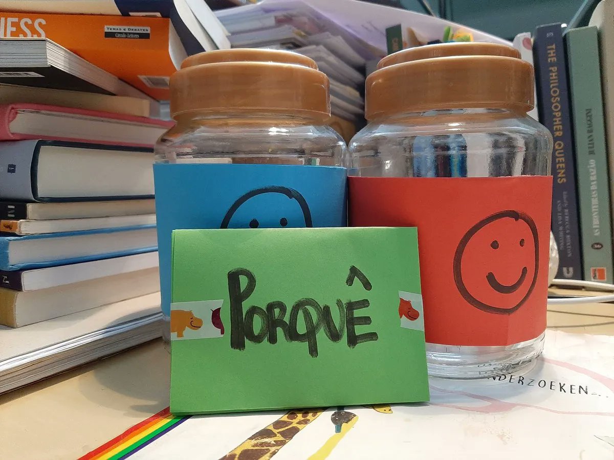 Última chamada para a #oficina de #filocriatividade de amanhã - "um ginásio onde se pratica a força e a agilidade – do #pensamento", com a personal trainer e perguntóloga @JoanaRSSousa. 🧠 Sábado às 10h na #biblioteca, entrada livre. 🙂 buff.ly/3PaGW2m <a href="/filocri_P4C/">filocriatividade - joana rita 💭🎨</a>