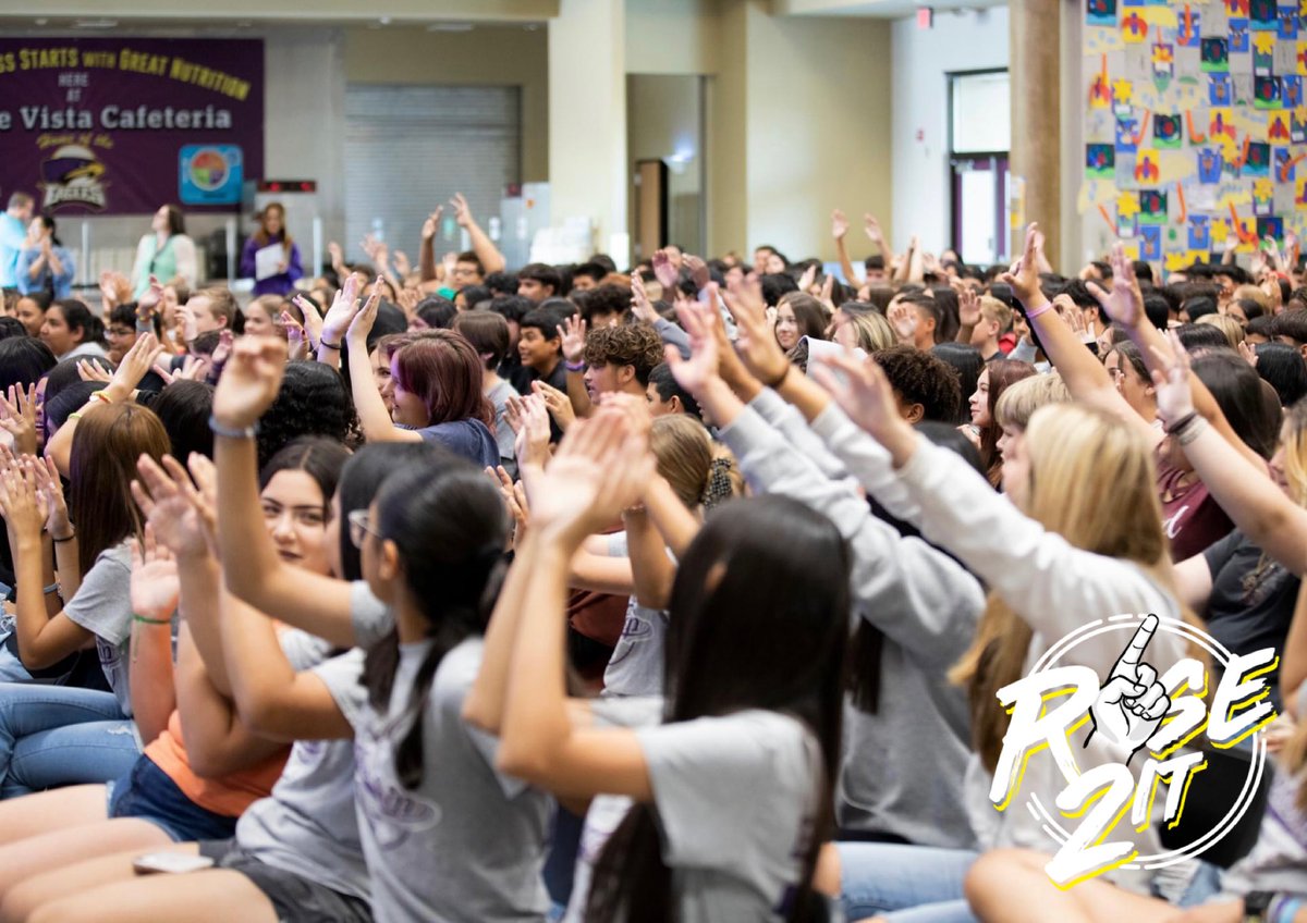 Weekend vibes from @alpinevista.eagles 💜☝️💛
#tularecityschooldistrict #tularecityschools #tulare #alpinevista #teamalpine #studentsuccess #leaderinme #leaderinmeleadershipschool #centralvalley #centralcalifornia