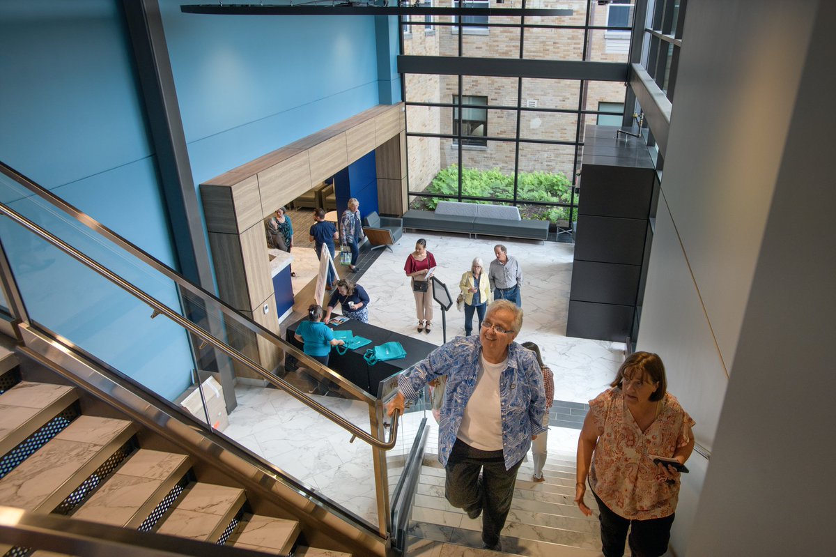 msmc_ny's tweet image. We are thrilled to celebrate the re-opening of Guzman Hall and the grand opening of the Desmond Center for Community Engagement and Wellness with the local community! Learn more about the Desmond Center and view their events calendar at msmc.edu/wellness. #msmcny #newburgh