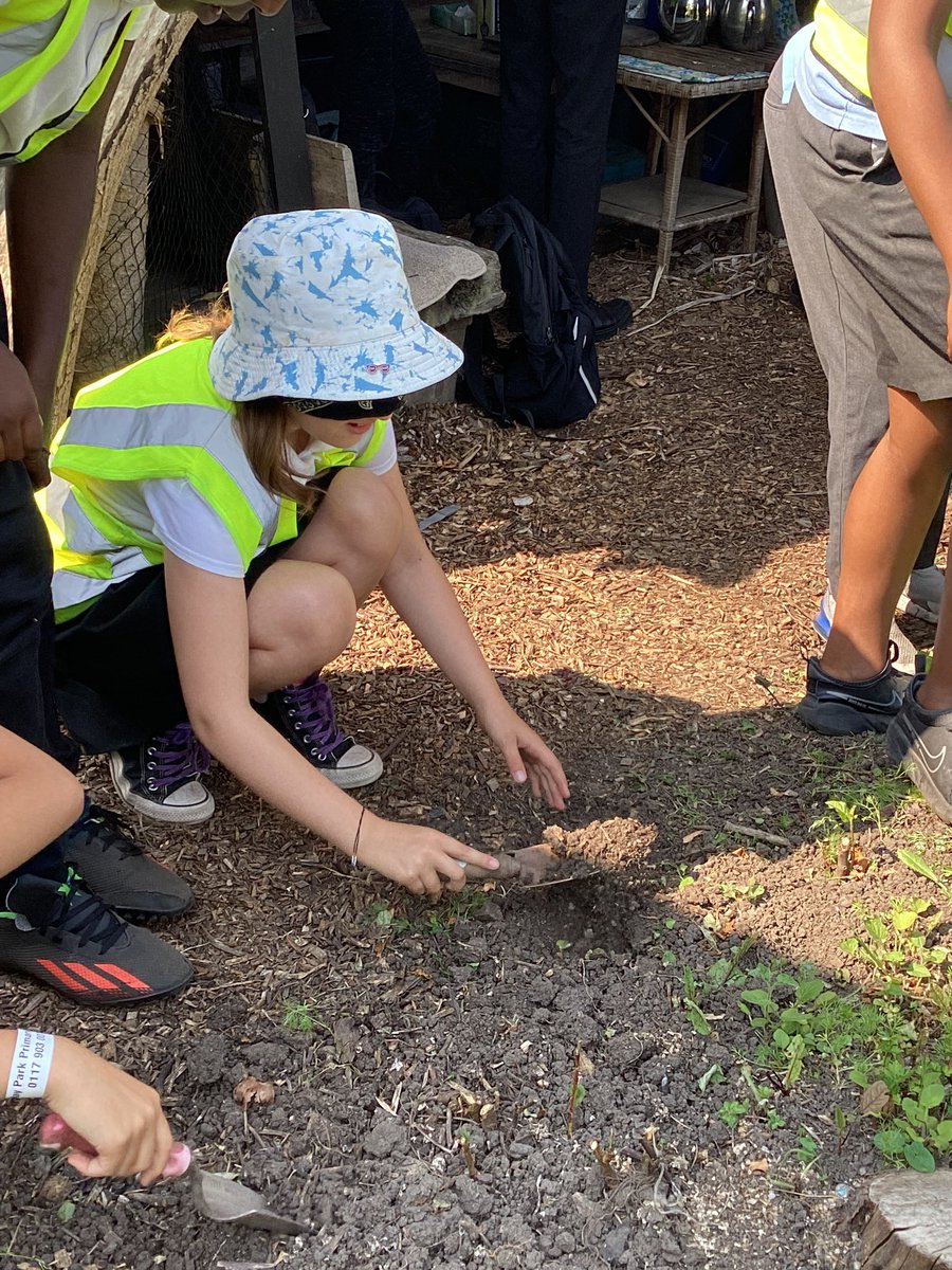 glenfromep's tweet photo. Some of our wonderful #Year5 children had the opportunity to go to Easton Community Gardens as part of the Black Joy Trail and Project which we are lucky to be a part of! #HollyClass #SycamoreClass https://t.co/buIMHLJLyL
