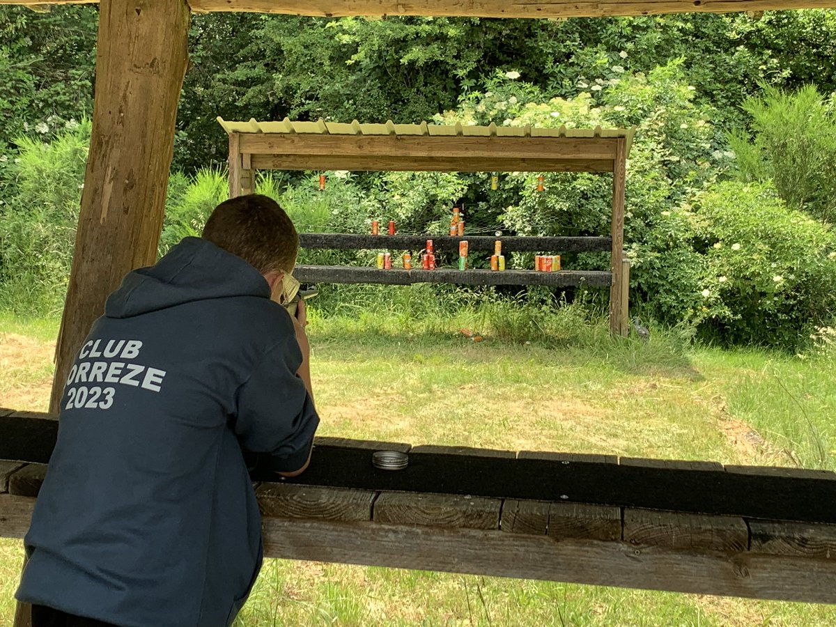 krishartley55's tweet photo. Some of team Davis at the shooting range. @gsa_clubcorreze https://t.co/jPsY30pQkC