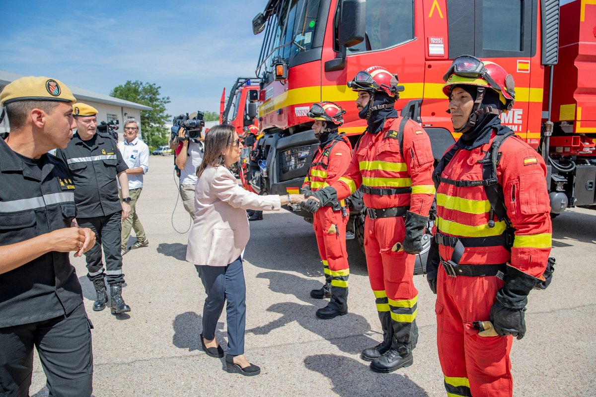 UMEgob's tweet photo. Más información✍️ sobre la campaña
#LCIFER 💦🔥 y la visita de la ministra de
@Defensagob
⬇️⬇️⬇️
https://t.co/L2uzG67v0u https://t.co/dkshtVseim