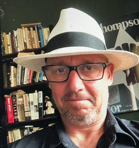 TheMurr's tweet photo. THE BEST ADVENTURES ... are the ones you look back on and disbelieve, yourself. My "self-guided" motorcycle trip through Ecuador was one such sortie. https://t.co/uy36392da8 "A Smiling Survivor," today on Writing Boots. https://t.co/3H7YcRqiqG