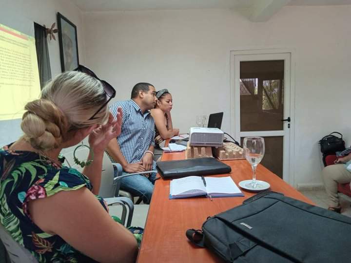 Holaguaa's tweet photo. Sesiona el Consejo de Dirección de la Empresa de Acueducto y Alcantarillado Holguin. Como principales temas en análisis, el cumplimiento del plan de la economía, la atención a la población, el encargo estatal y otros temas de interés. #holaguaa https://t.co/WQLsC4KHLb