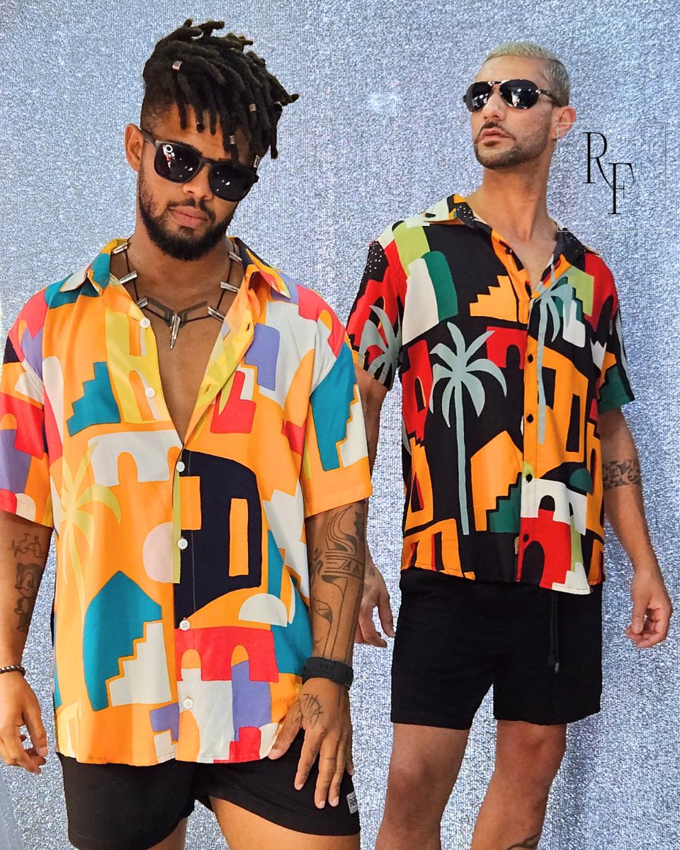Rofermoda's tweet image. Se você é daqueles que ama estampas e gosta de ousar no visual, a camisa estampada Acapulco Geométrica é a escolha perfeita! Com um padrão geométrico vibrante, essa peça traz personalidade e estilo para qualquer look.