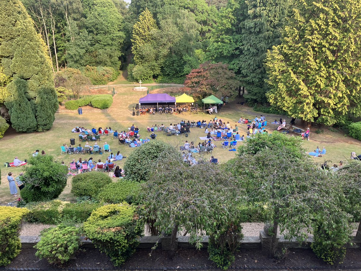 Such a lovely summer concert in glorious Marist gardens. Thank you all for starting my weekend off so beautifully.