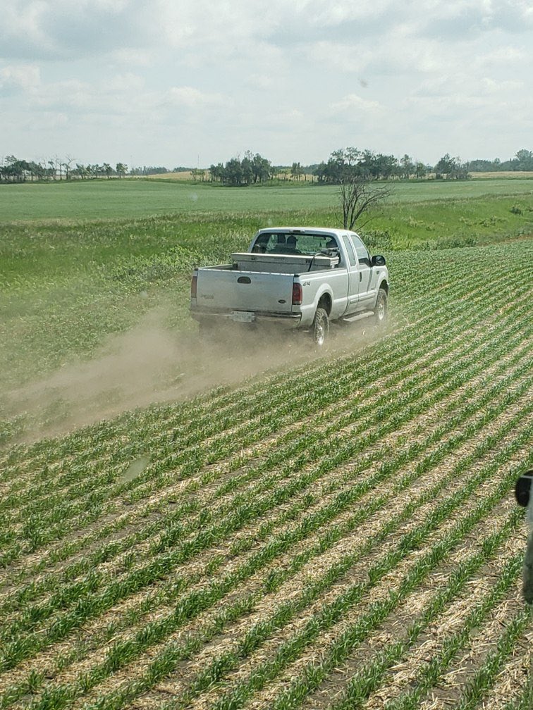 ⚠️BE ON THE LOOKOUT⚠️

Grey F350
Plate # 061 IJM
Stolen and spotted South of Foam Lake
Male and Female with a dog

Call 911 if you see this vehicle in the Foam Lake/Tuffnell area

The bastards outran this farmer in his sprayer….