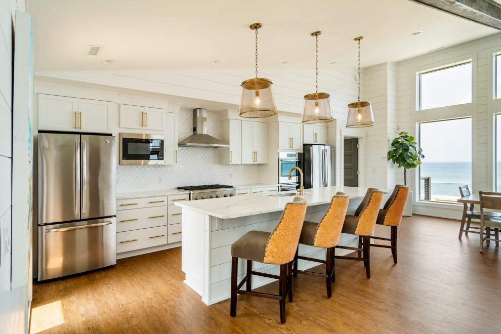 A  one-wall kitchen is more than just a single wall. It is an opportunity to create a space that is both efficient and stylish. 
See them here: hubs.la/Q01PZFlZ0

#TheModernist #ModCabinetry #ModernKitchen 
#ModernCabinet #OneWall #KitchenLayout
#KitchenIdeas #Cabinetry