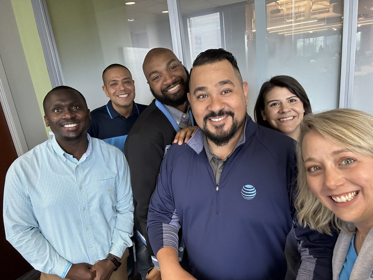 Laurie Starcher tweet media