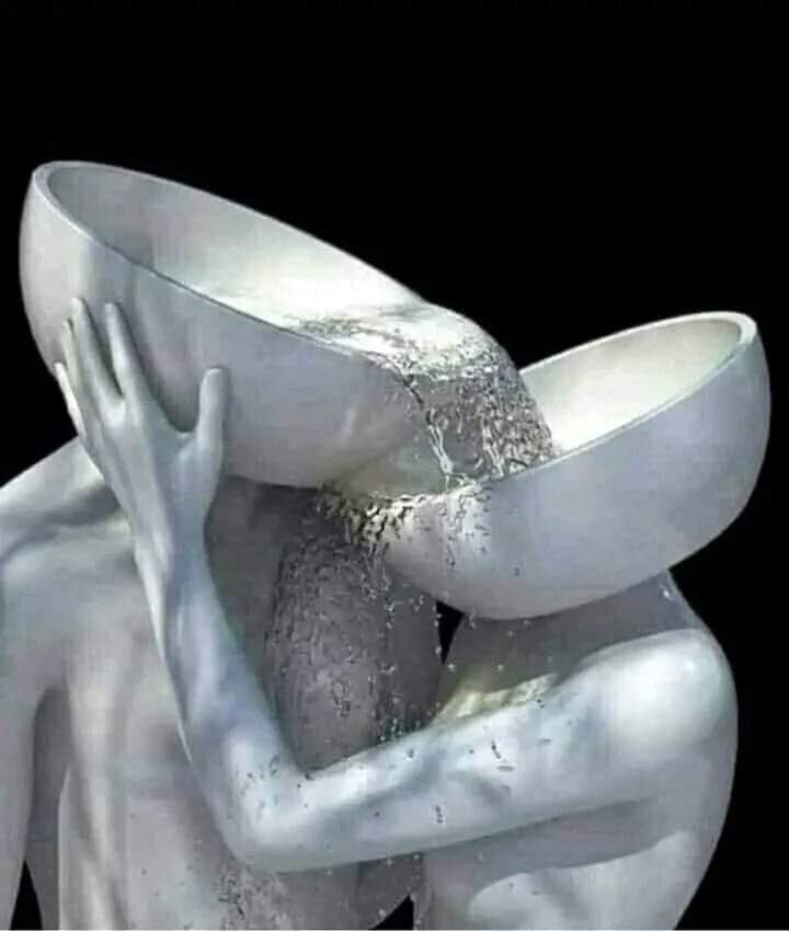 لا تسكب مشاعرك… كلها مرة واحدة فربما تكتشف بعدها أن الإنا مكسور ....💔

يسعد مساكم بكل خير
