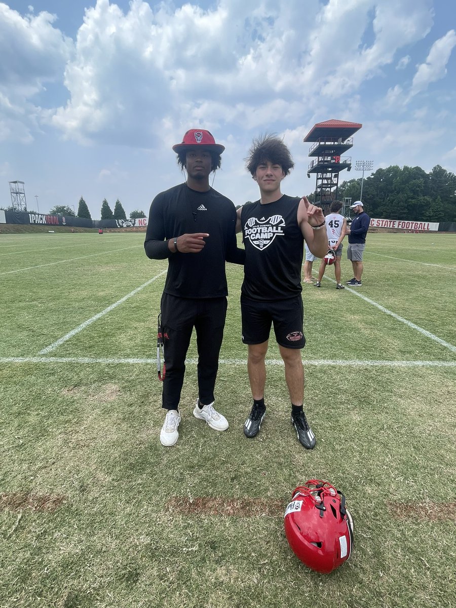 Had a great time at the Nc State football camp today Thanks for the advice @mj_morris7 @MiddleCreekFB @CoachJacobs40 @CoachJWillix @CaryCoaching #1pack1goal