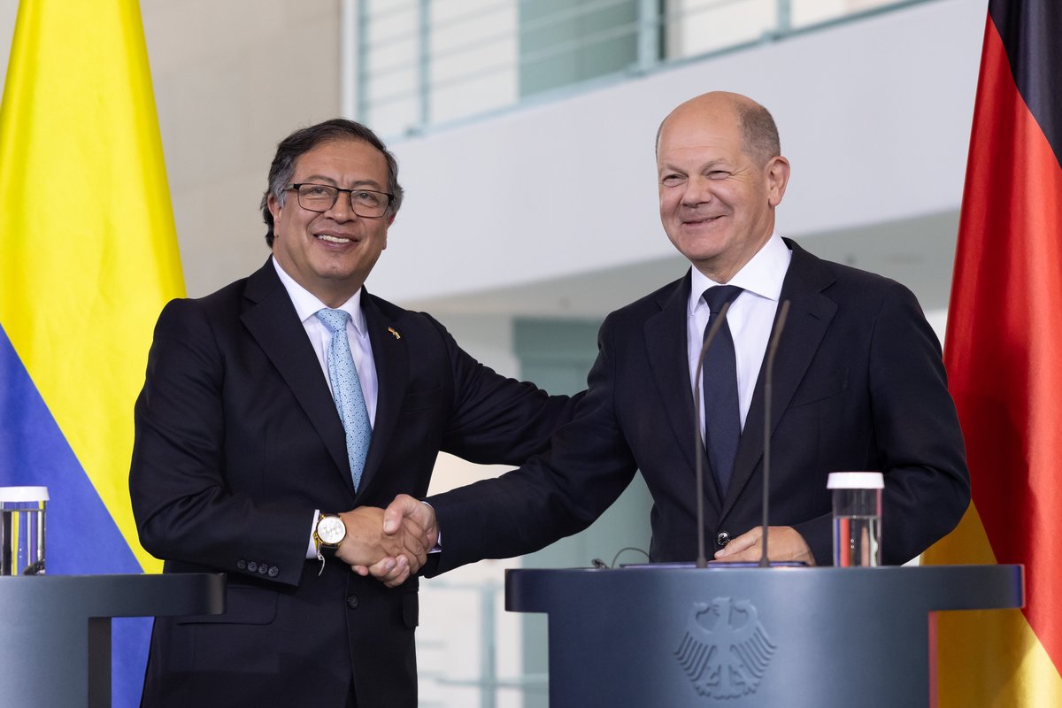 Auf dem Weg zu einem umfassenden Frieden werden wir #Kolumbien weiter unterstützen. Die jüngsten Fortschritte deiner Regierung geben Hoffnung, @PetroGustavo. Gut, dass wir eng zusammenarbeiten in Sachen Klima, Energiewende und bald auch beim #Wasserstoff. ¡Bienvenido! a Berlín!