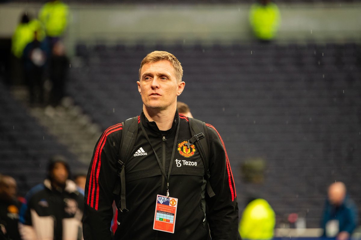 manutd_world's tweet photo. #mufc melepas penawaran untuk menggaet anak kembar Darren Fletcher, Jack dan Tyler Fletcher, pemain berposisi gelandang berusia 16 tahun. Keduanya saat ini terdaftar di akademi Manchester City. (David Ornstein/The Athletic) https://t.co/JEU6kfS6ZF