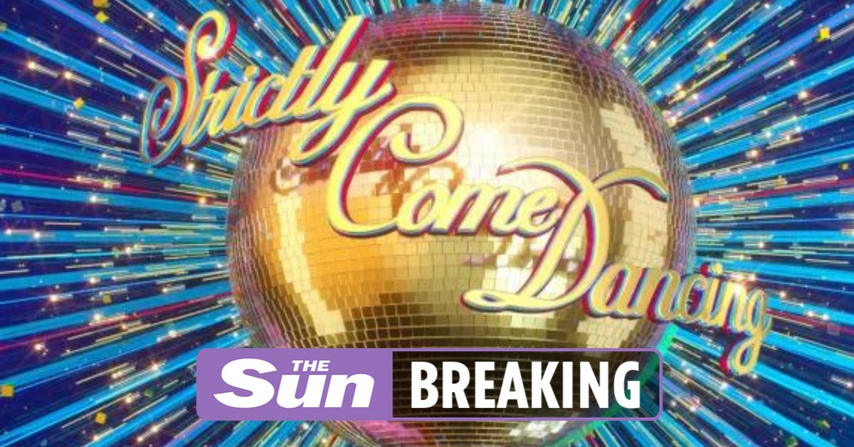 New Strictly It Takes Two host revealed thesun.co.uk/tv/22720268/ne…