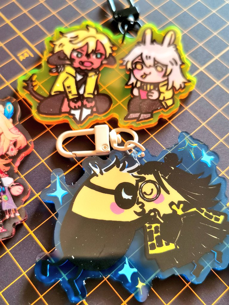 yayy new charms arrived earlier than anticipated! i will offer them at Japan Expo and Connichi 🙌