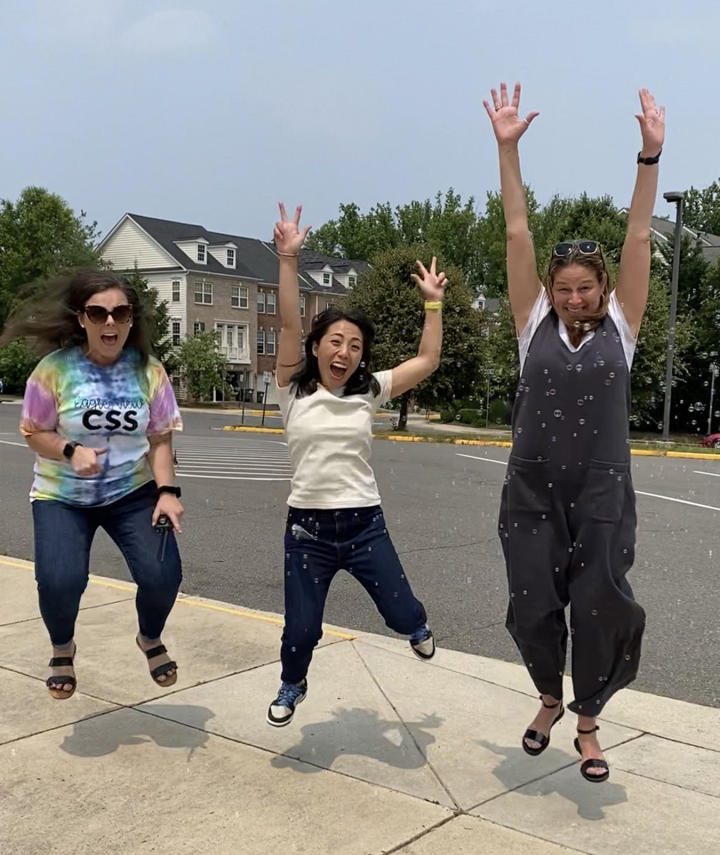 That’s a wrap on the 2022-2023 school year! We miss you already, Eagles! #TogetherWeSoar @MsAn_FCPS @MrsBowman_FCPS @MissWilsonFCPS