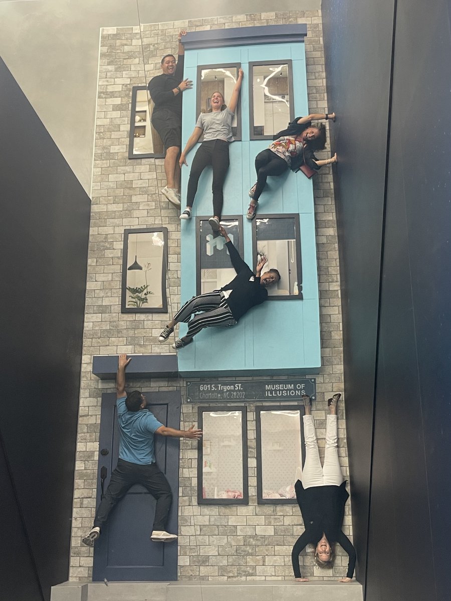 The Apollo team hanging at <a href="/IllusionsMuseum/">Museum of Illusions</a>! #connected <a href="/MelindaMorrisZ/">MelindaMorrisZanoni</a> <a href="/LauriEberhart/">Lauri Eberhart</a> #LanceWhite #artiekalos