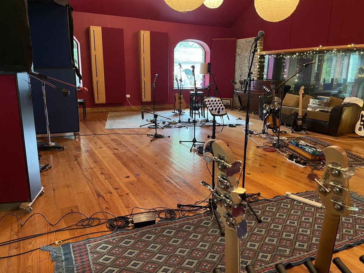 Back at <a href="/grouselodge/">Grouse Lodge Studios</a>!