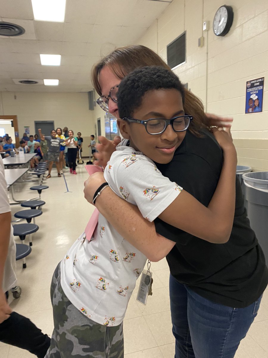 Ellen Mukai tweet media