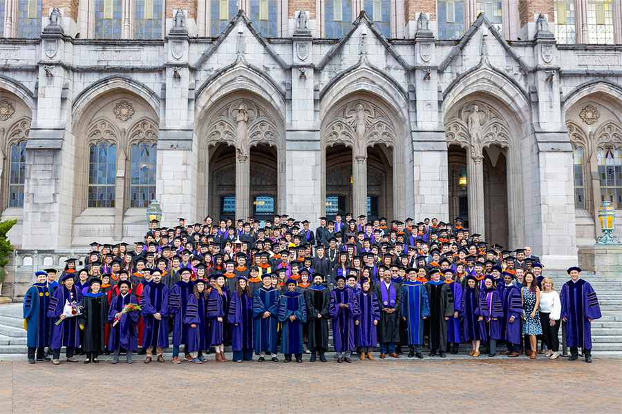Congratulations to our 2023 graduates! 🎉
Thank you to this year’s graduation speaker, Mekonnen Kassa (’94 BSME), a senior director in Cloud Security Product Management at Microsoft. And thank you to our student speakers Emily D’Arcy & Elijah Kuska!  me.washington.edu/news/article/2…