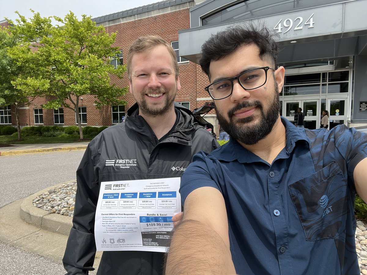 @farhanm96917168 and I out  and about appreciating all of our #healthcareheros. @Justin_Grant__ @DFraser0107