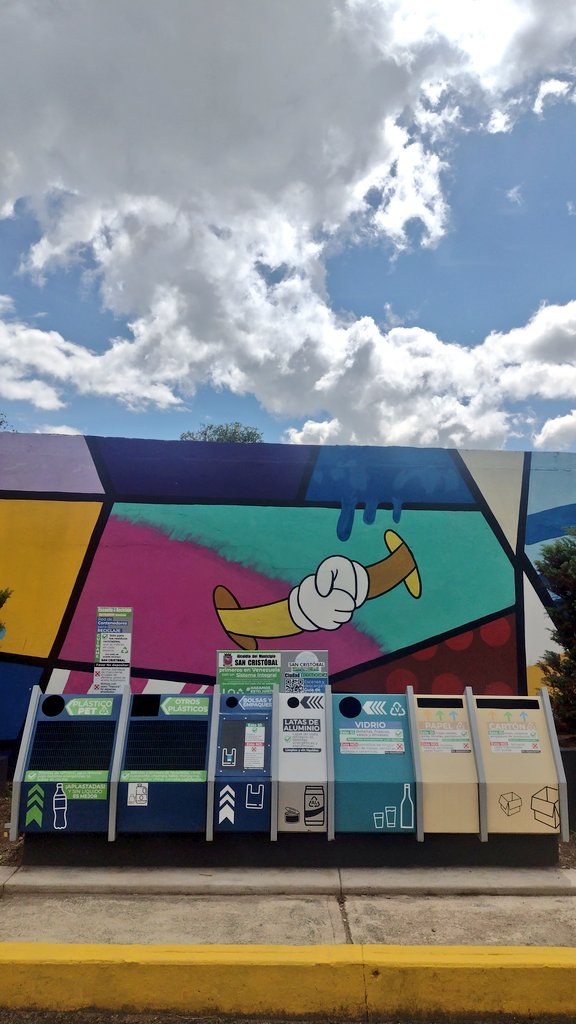En equipo de la mano con el Reciclaje cambiando el mundo comenzando con el pedacito que tocó, San Cristóbal, Táchira, Venezuela 🇻🇪♻️ en ese mismo orden 🙌🏻🆙 #Equipo #Ciudad #Sistema #Reciclaje