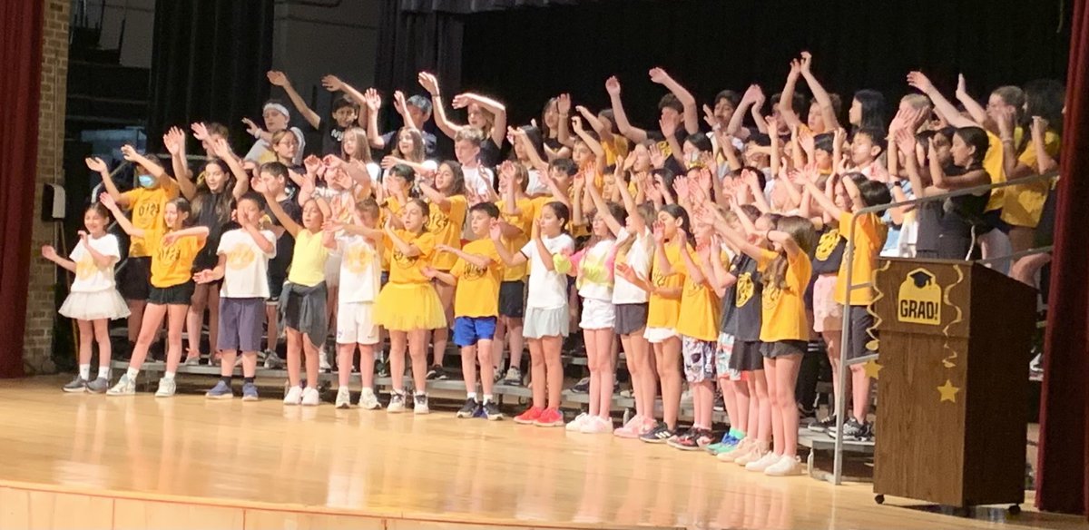Dress rehearsal for the Heathcote graduation! Congratulations Heathcote 5th Grade class of ‘23!! 🎓🎉😊♥️    #heathcotepride