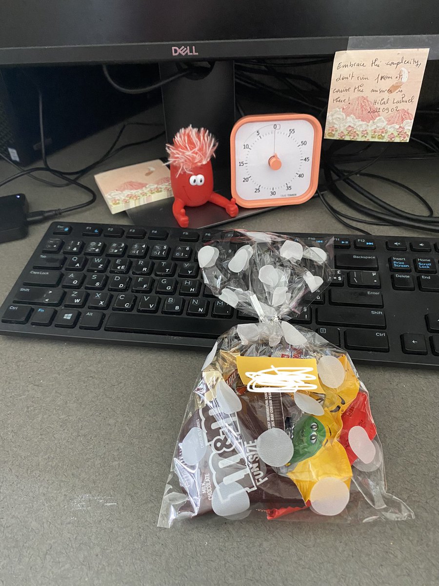 Random & unexpected gestures of kindness are the best! 🥰
I came to the office to see this… it’s gonna be a great day! #Investinpeople