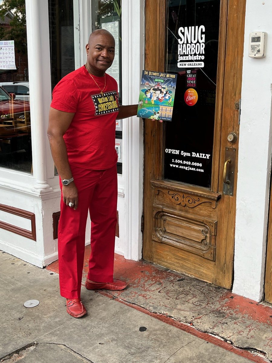 ThaddeusExpose's tweet photo. Learn to improvise so that you can play Snug Harbor Jazz Bistro https://t.co/qTjIATK4uM Billboard J.W. Pepper Sheet Music #discovermusi Goodreads https://t.co/4cooCcr9f6