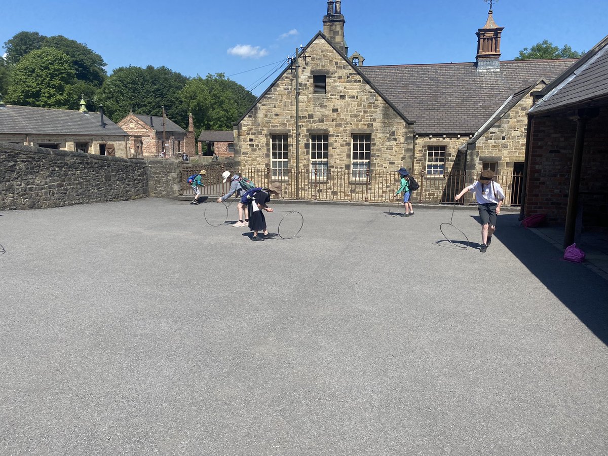 Year 4 had a fantastic time @Beamish_Museum. They even had a Victorian lesson! #beamish #history #victorians #schooltrips