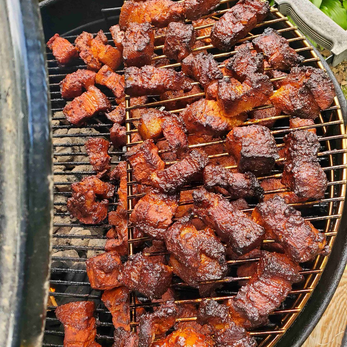 FreshOnQ's tweet photo. Let's Grill and Chill- - https://t.co/1pKiTNc0sO It's Father's Day Weekend! 

Market is open from 8am - 12pm

#texastwpfm #freshonq #texascorners #MIFarmersMarkets #saturdayvibes #marketseason #fathersday #saturdayvibes #shoplocal #eatfresh #grilling #strawberries #cookout https://t.co/tZCApS9sJL
