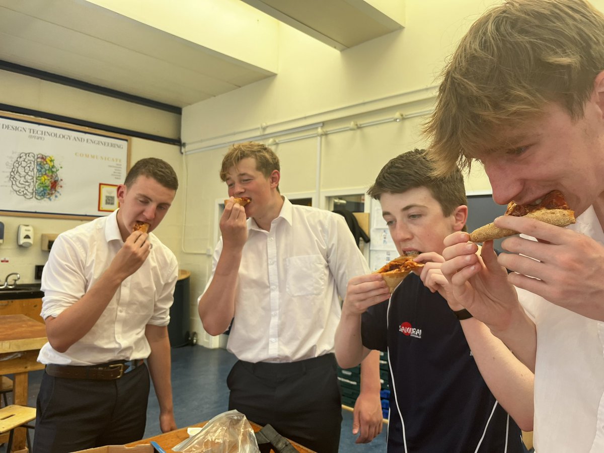 When you’ve spent time designing and prototyping new pizza cutters there’s only one thing for it… 🍕

LVI A-Level DT enjoying pizza cut by their very own pizza cutters while learning all about prototyping, testing, quality control and… pizza? 😋