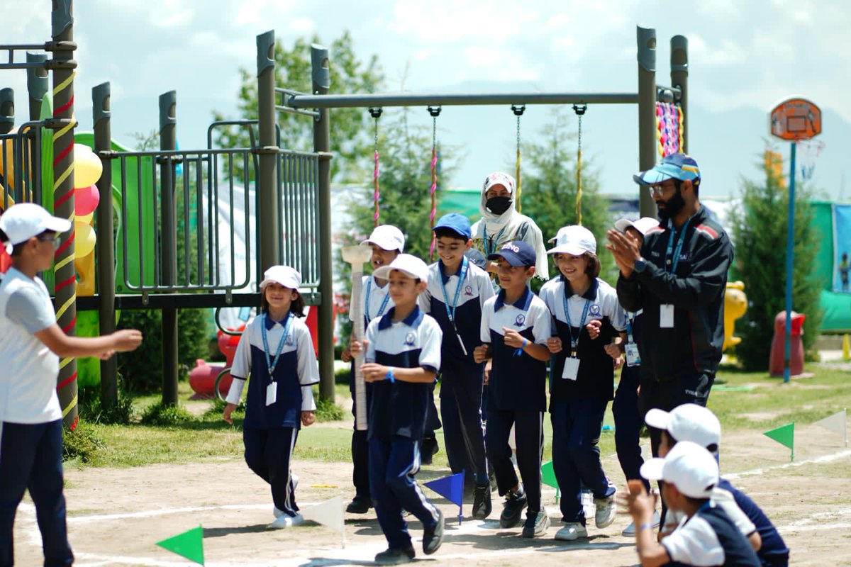 Visited Aarifeen school of excellence as a Guest to celebrate sports day as it was. Everyone should take part in curriculum activities in addition to the studies. Lots of love to the administration of Aarifeen school of excellence for organising these festives @asekashmir