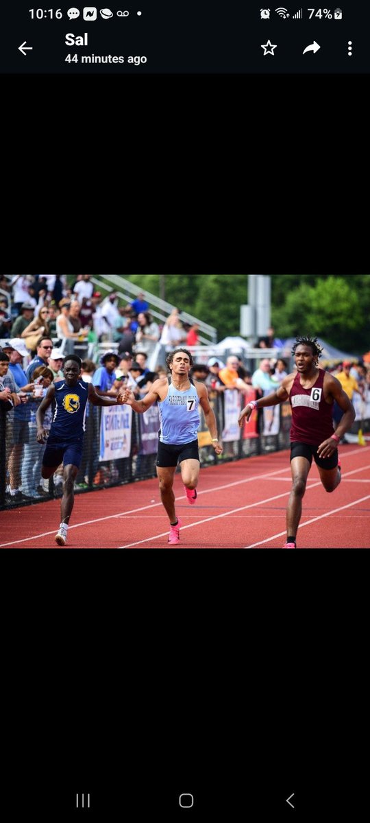 Xander Roberts-Bogin placed third in the 400m at the NJSIAA Meet of Champions yesterday with a time of 48.2! @SJTrack @njmilesplit @milesplit @sjsportsdigest @GDsullysays @973espn @DyeStat @runnerspace @ACPress_Russo @cpsj @FloTrack