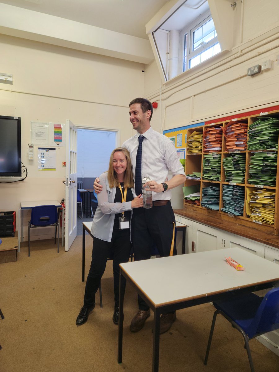 Razna Choudhury (@rc_denbigh) on Twitter photo Thank you Stacey for all you help and support <a href="/DenbighHigh/">Denbigh High School</a> and wishing you all the best in your new role as AHT <a href="/DaubeneyAcademy/">Daubeney Academy</a> π Thank you Stacey for all you help and support <a href="/DenbighHigh/">Denbigh High School</a> and wishing you all the best in your new role as AHT <a href="/DaubeneyAcademy/">Daubeney Academy</a> π