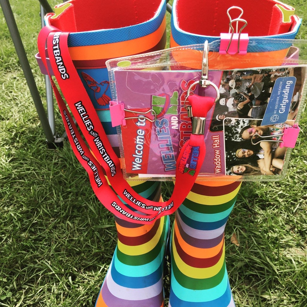 evercreatures's tweet image. Step up your festival game with a pair of our funky wellies! With Glastonbury around the corner, you'll be ready to dance in any weather. Don't let muddy terrain ruin your fun! #festivalwellies #glastonbury2023 #glastonbury #wellies #welliesneeded #welliesrequired #newwellies