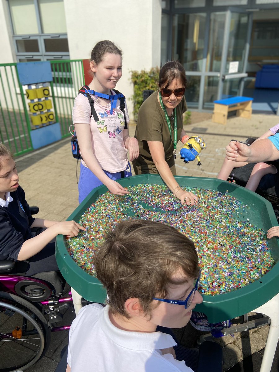 #Summer sensory stations ☀️