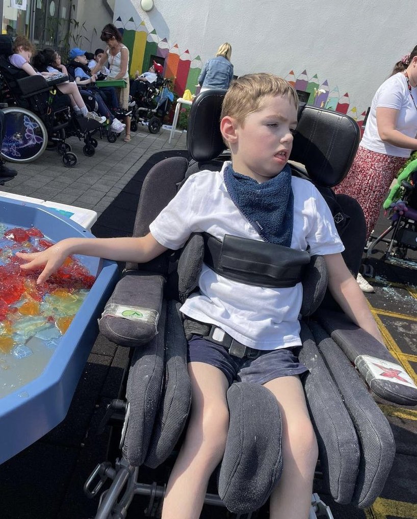 SandymountS4's tweet photo. #Summer sensory stations ☀️ https://t.co/iHtjfDHXn9