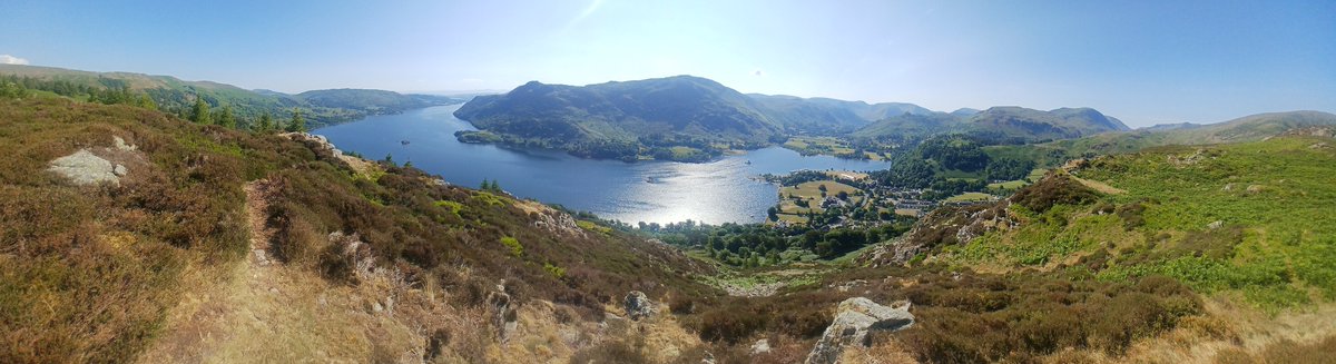 Many thanks to Sue/Richard for suggesting the perfect spot for indulging in the Lake District, Glenridding.
A wee hike this am resulted in this view.